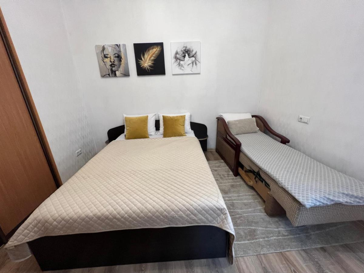 Cozy Apartment Near The Lviv National Opera المظهر الخارجي الصورة