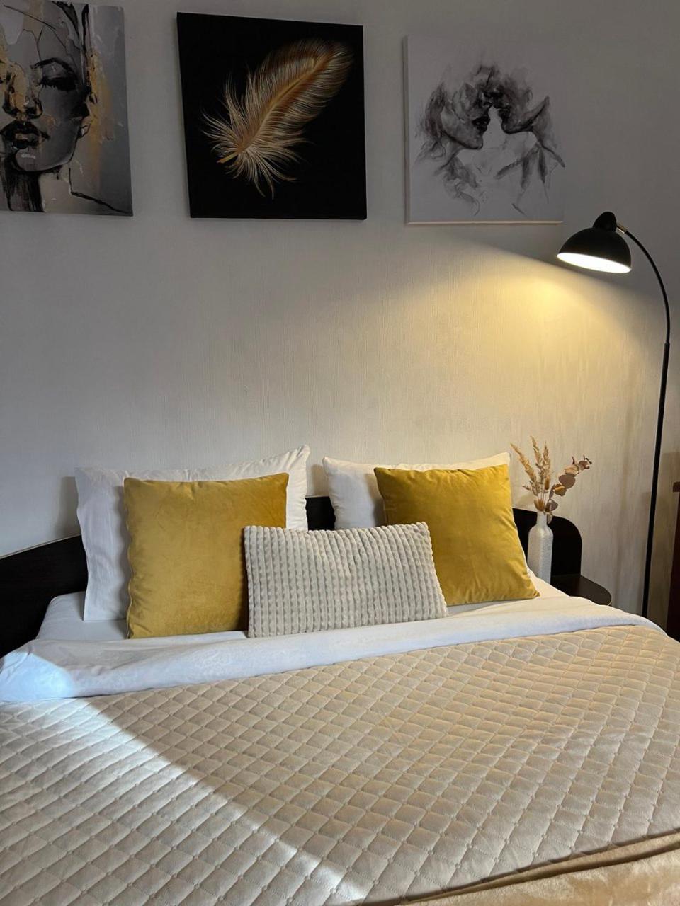 Cozy Apartment Near The Lviv National Opera المظهر الخارجي الصورة