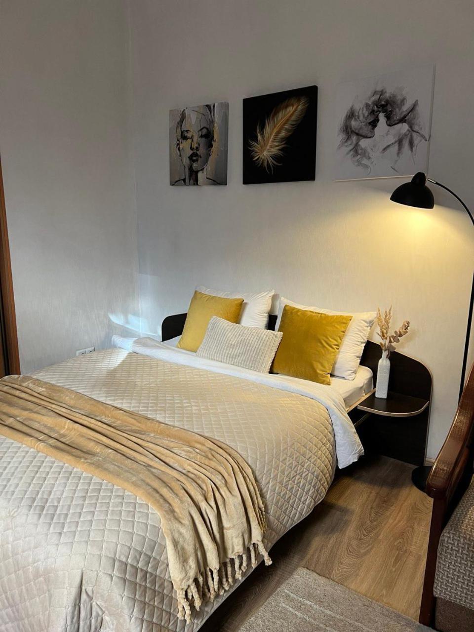 Cozy Apartment Near The Lviv National Opera المظهر الخارجي الصورة